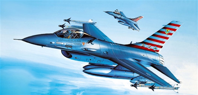 1/72 GD YF16A Falcon USAF Fighter №1