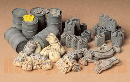 1/35 Набор бочек, рюкзаков союзников №1