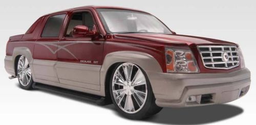 1/24 CADILLAC ESCALADE №1