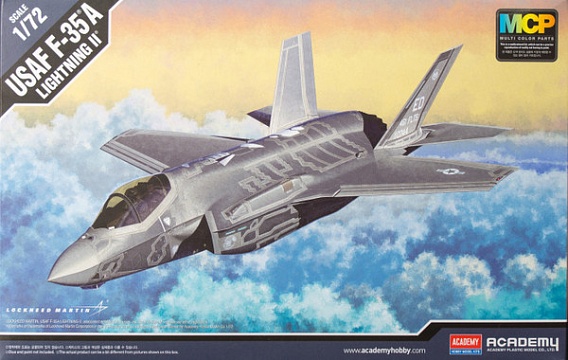 1/72 Lockheed-Martin F-35A Lightning II (USAAF) №1