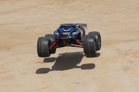 E-Revo 1/16 4WD RTR №17
