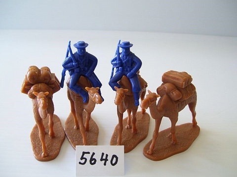 1/32 British Naval Brigade Camel Corps Egypt & Sudan 1882 Winter Dress (2 Mtd on Camels & 2 Pack Camels) №1